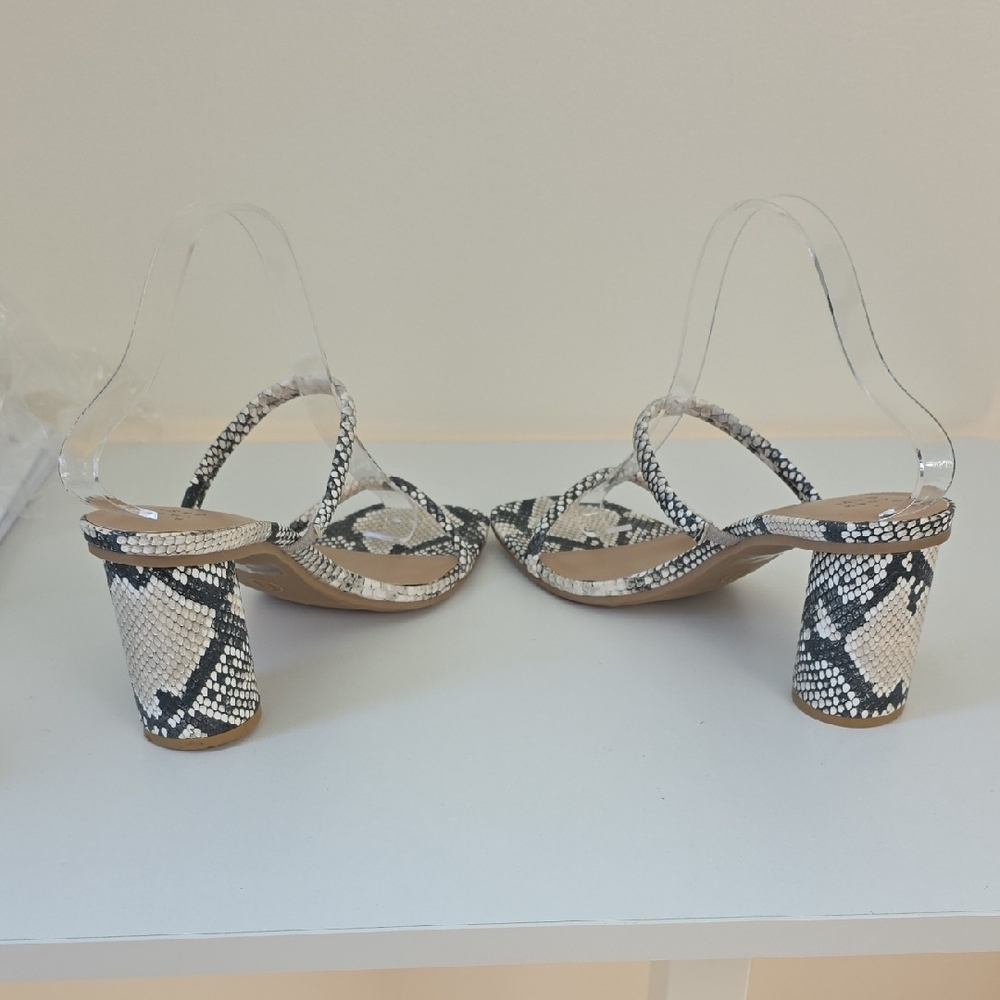 a new day Black and White Snakeskin Design Heels.  Size 9 - Picture 7 of 12